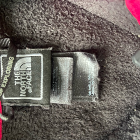 North face jacket - Picture 3 of 7